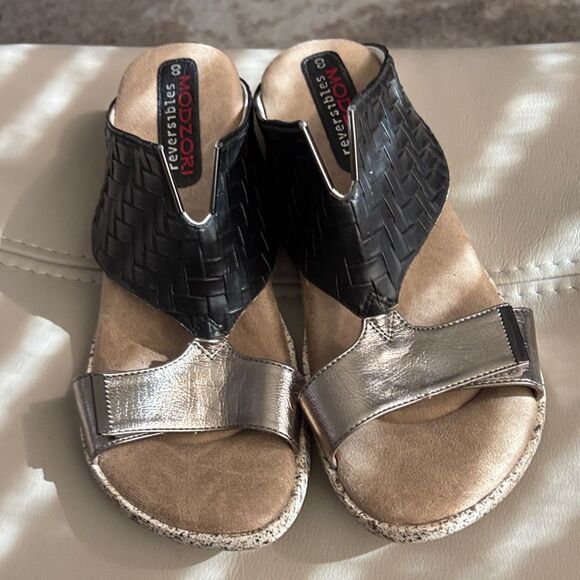 Modzori Reversibles Women's Sandals in Black, Silver, and white sz 8 - Picture 5 of 7